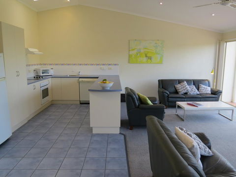 BlueWater Apartments - Accommodation Kalgoorlie 27