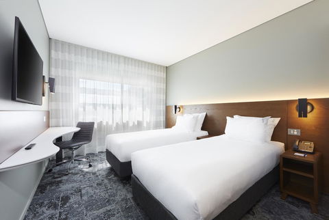 Holiday Inn Express Newcastle, An IHG Hotel - Accommodation Kalgoorlie 19