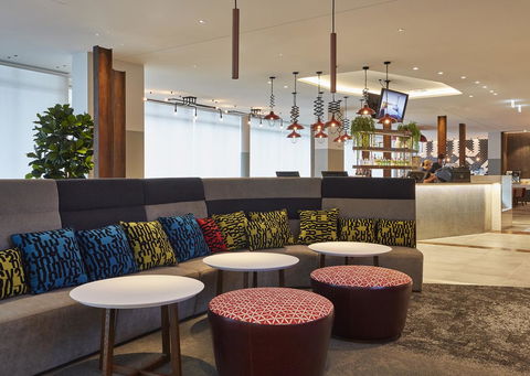 Holiday Inn Express Newcastle, An IHG Hotel - Accommodation Kalgoorlie 3