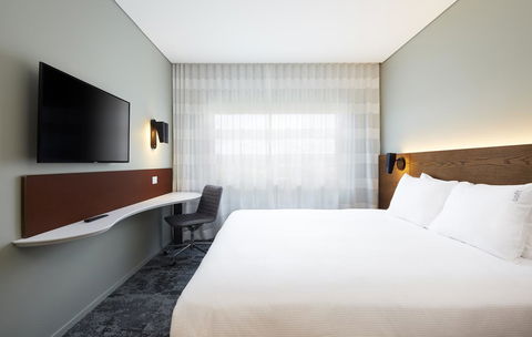 Holiday Inn Express Newcastle, An IHG Hotel - Accommodation Kalgoorlie 16