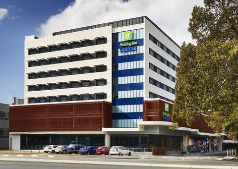 Holiday Inn Express Newcastle, An IHG Hotel - Accommodation Kalgoorlie 1