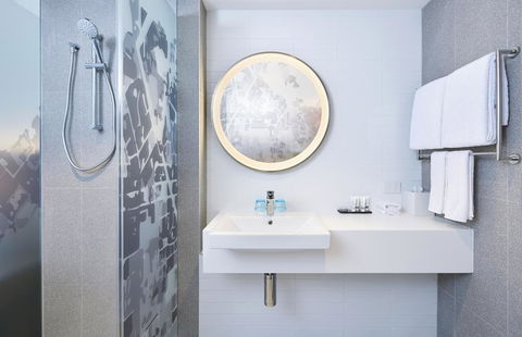 Holiday Inn Express Newcastle, An IHG Hotel - Accommodation Kalgoorlie 15