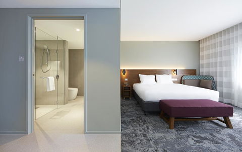 Holiday Inn Express Newcastle, An IHG Hotel - Accommodation Kalgoorlie 26