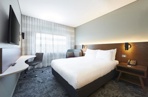 Holiday Inn Express Newcastle, An IHG Hotel - Accommodation Kalgoorlie 22