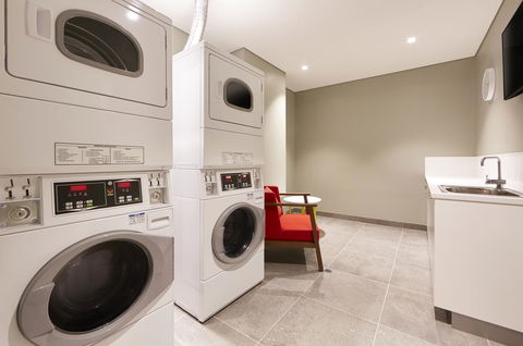 Holiday Inn Express Newcastle, An IHG Hotel - Accommodation Kalgoorlie 8