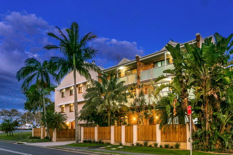 The Terraces Main Beach - Accommodation Kalgoorlie 2