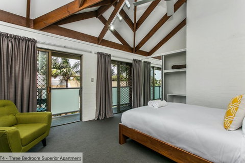 The Terraces Main Beach - Accommodation Kalgoorlie 44