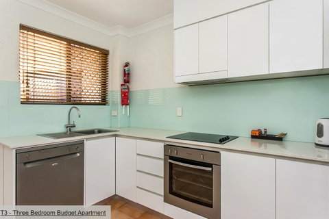The Terraces Main Beach - Accommodation Kalgoorlie 9