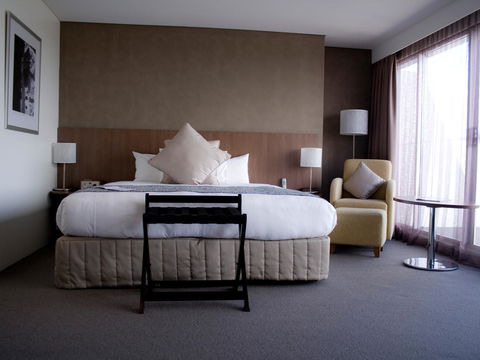 Hotel Urban St Leonards - Accommodation Kalgoorlie 9