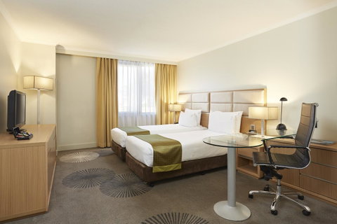 Holiday Inn Parramatta, An IHG Hotel - Accommodation Kalgoorlie 0