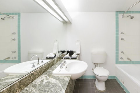 Holiday Inn Parramatta, An IHG Hotel - Accommodation Kalgoorlie 7