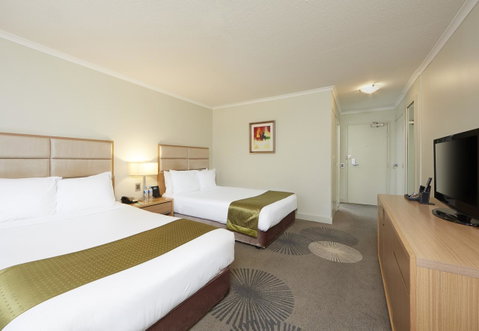 Holiday Inn Parramatta, An IHG Hotel - Accommodation Kalgoorlie 2