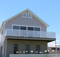 Red Waratah - Accommodation Kalgoorlie
