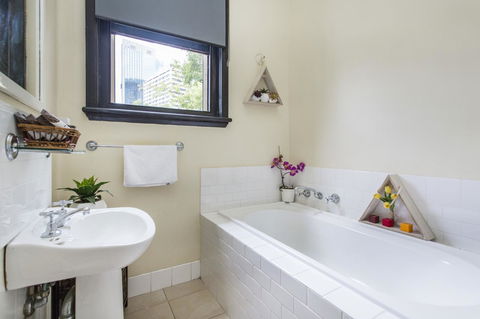 Sydney Harbour Bed And Breakfast - Accommodation Kalgoorlie 24