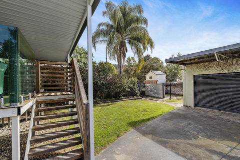 The Spa Cottage With HotTub, Netflix & Stan - Accommodation Kalgoorlie 21