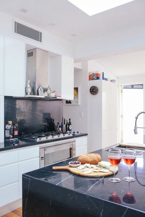 Private Room - Luxury Mosman Home - Accommodation Kalgoorlie 7