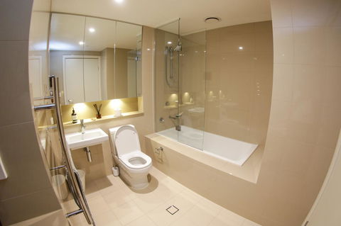 Olympic Park Sunshine 2 Bedrooms Apts With Private Parking - Accommodation Kalgoorlie 15
