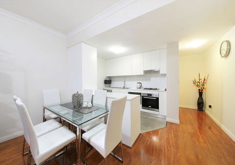 Sydney Apartment Close To Airport & CBD - Accommodation Kalgoorlie 15