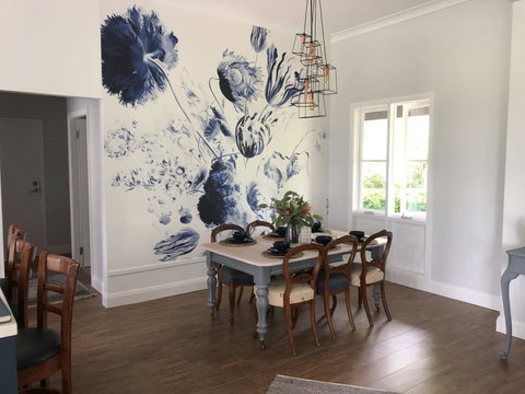 Chanticleer Gardens Barn Cottage With A Pool - Accommodation Kalgoorlie 31