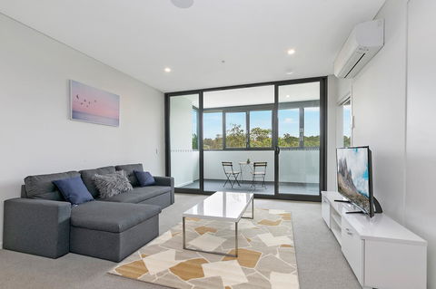 Stylish And Neat Two Bed Apartment In Wentworth Point - Accommodation Kalgoorlie 0