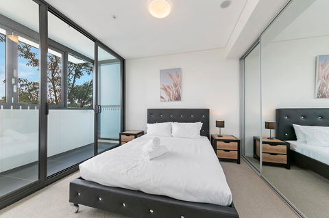 Stylish And Neat Two Bed Apartment In Wentworth Point - Accommodation Kalgoorlie 7