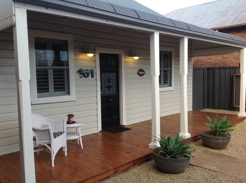 Thelma's Temora - Accommodation Kalgoorlie 1