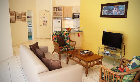 The Byron Beachcomber - Accommodation Kalgoorlie 24
