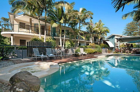 The Byron Beachcomber - Accommodation Kalgoorlie 1