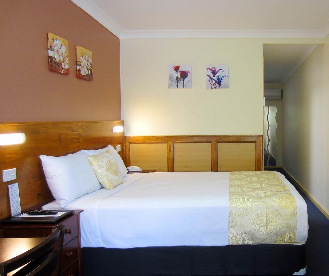 Taree NSW Accommodation Kalgoorlie