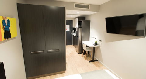 Studio 8 Residences - Adults Only - Accommodation Kalgoorlie 12