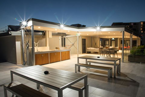 Studio 8 Residences - Adults Only - Accommodation Kalgoorlie 9