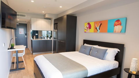 Studio 8 Residences - Adults Only - Accommodation Kalgoorlie 1