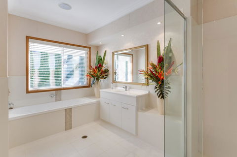 One Mile Mansion - Private Coastal Retreat FREE FAMILY ADVENTURE PASS - Accommodation Kalgoorlie 9