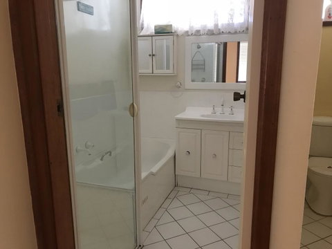 Pinny Paradise - Accommodation Kalgoorlie 9