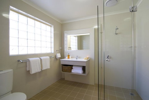 Marty's @ Little Beach - Accommodation Kalgoorlie 12