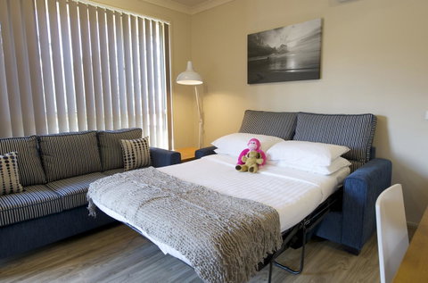Marty's @ Little Beach - Accommodation Kalgoorlie 16