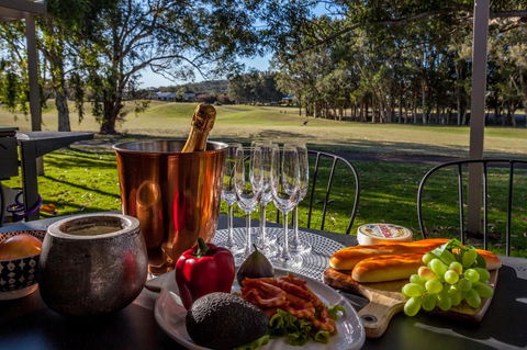 Horizons Retreat & Golf, Villa 133 - Accommodation Kalgoorlie 0