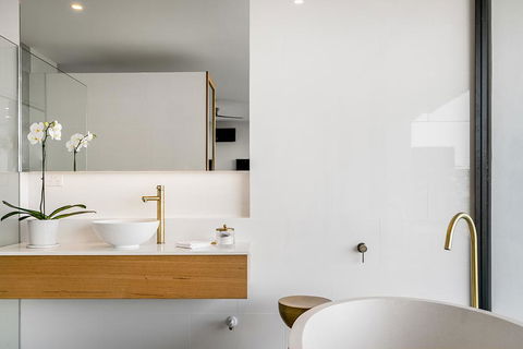 Sundays At Byron - Accommodation Kalgoorlie 27