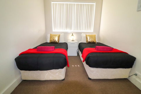 Interlude At Belmont - Accommodation Kalgoorlie 8