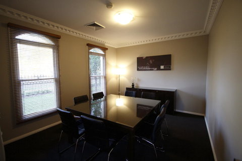 Carlyle Suites & Apartments - Accommodation Kalgoorlie 2