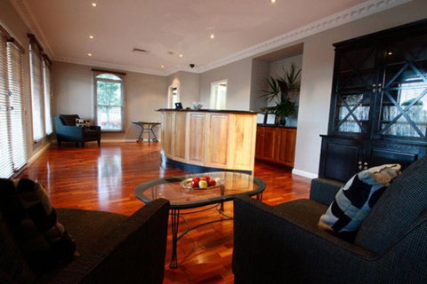 Carlyle Suites & Apartments - Accommodation Kalgoorlie 1