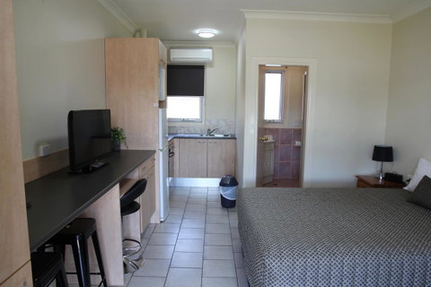 Tumut Apartments - Accommodation Kalgoorlie 2