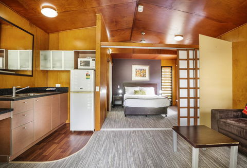 Mercure Darwin Airport Resort - Accommodation Kalgoorlie 3