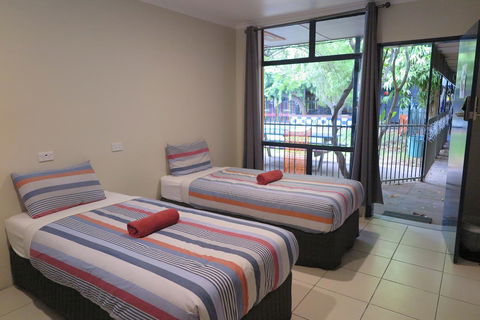 Jump Inn Alice Budget Accommodation - Accommodation Kalgoorlie 3