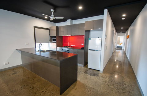 Magnum Serviced Apartments - Accommodation Kalgoorlie 8