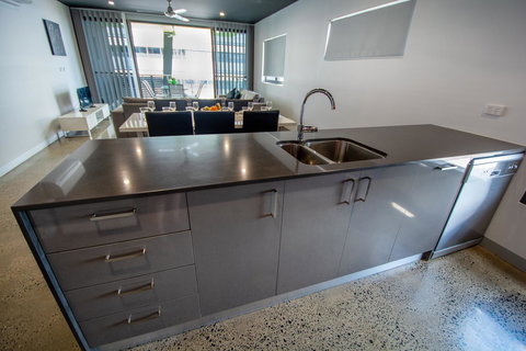 Magnum Serviced Apartments - Accommodation Kalgoorlie 6