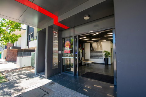 Magnum Serviced Apartments - Accommodation Kalgoorlie 25