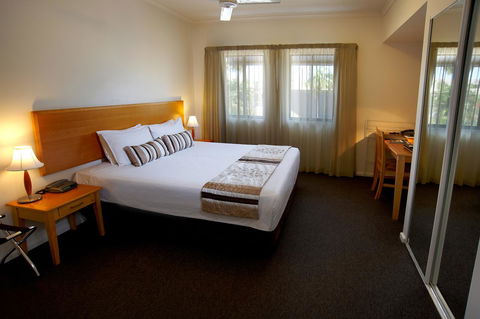 Metro Advance Apartments & Hotel - Accommodation Kalgoorlie 8