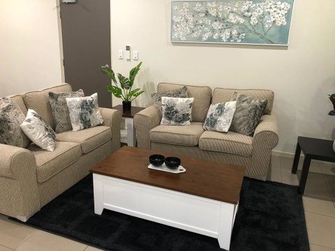 Darwin-Ocean Views, Tropical Getaway, Pool & Aircon - Accommodation Kalgoorlie 5