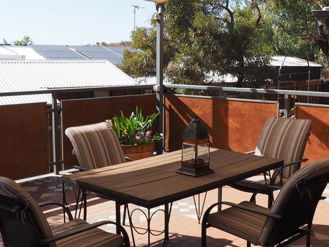 Wilmots On Dixon - Accommodation Kalgoorlie 7